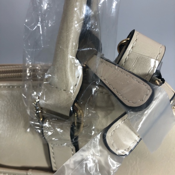 Giani Bernini Satchel / Crossbody - Cream - Picture 4 of 10